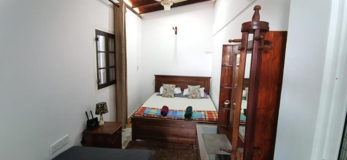 Southern Comforts - Galle Fort Екстериор снимка