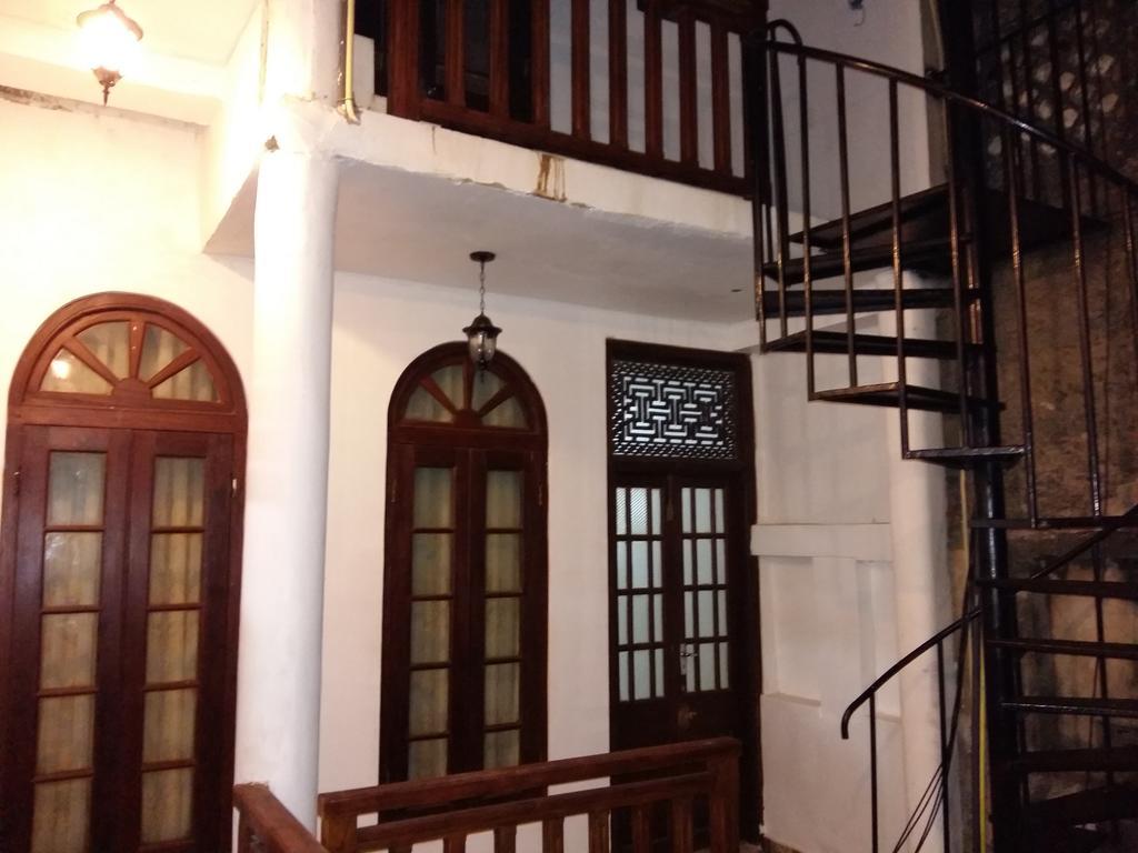 Southern Comforts - Galle Fort Екстериор снимка