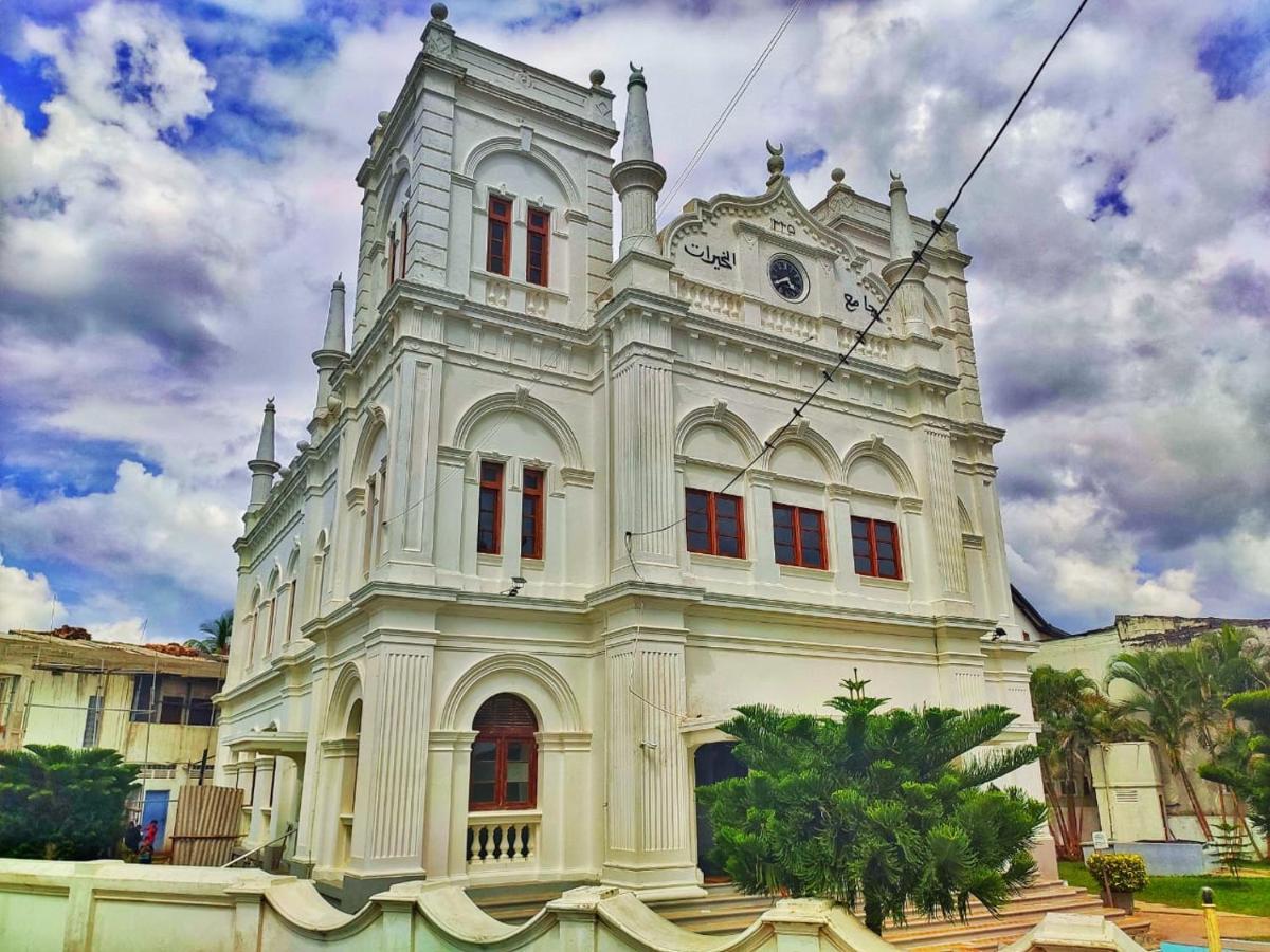 Southern Comforts - Galle Fort Екстериор снимка